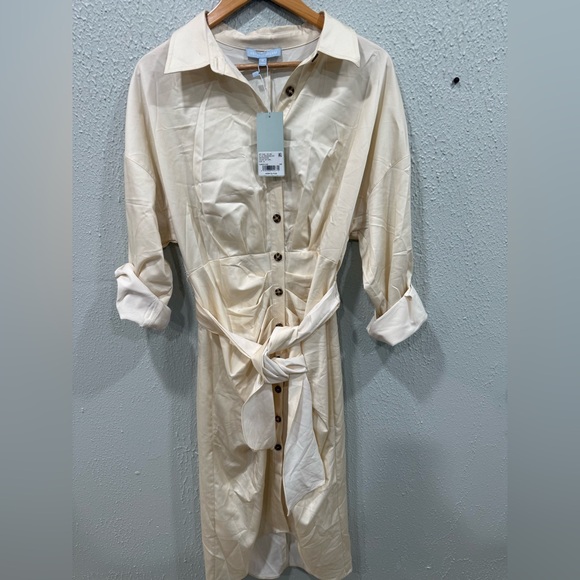 Antonio Melani NWT Women’s Size 10 Cream Button Down Collar Long Sleeve Midi - Picture 2 of 10